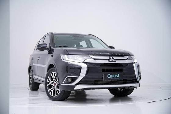 MITSUBISHI OUTLANDER 2.2 4X4 16V DIESEL 4P AUTOMÁTICO MITSUBISHI OUTLANDER 2.2 4X4 16V DIESEL 4P AUTOMÁTICO